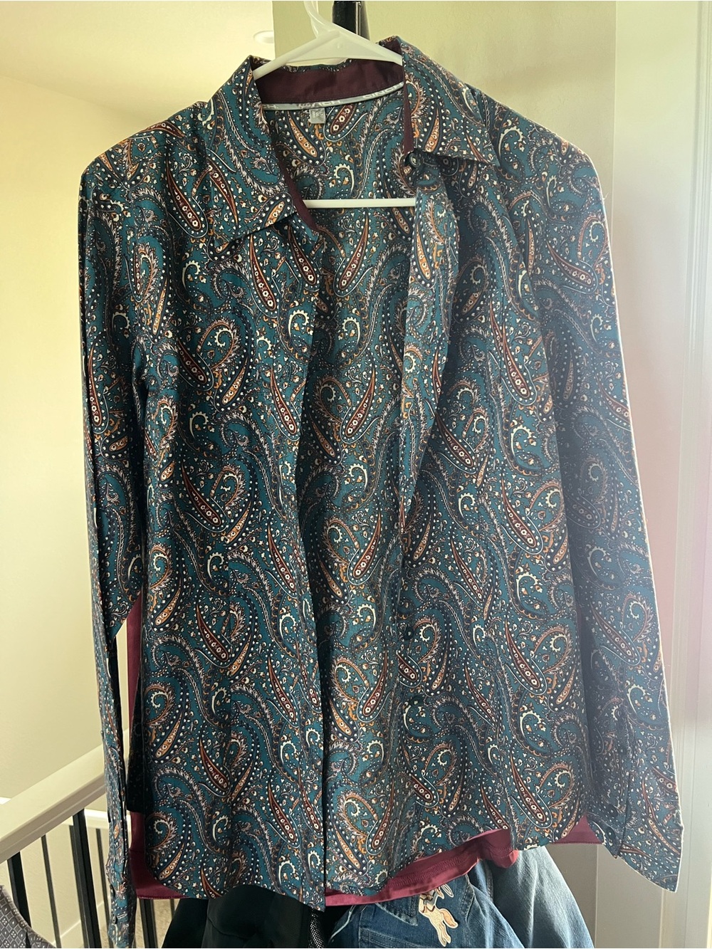Cinch Teal and Burgundy Paisley Button-Down Shirt